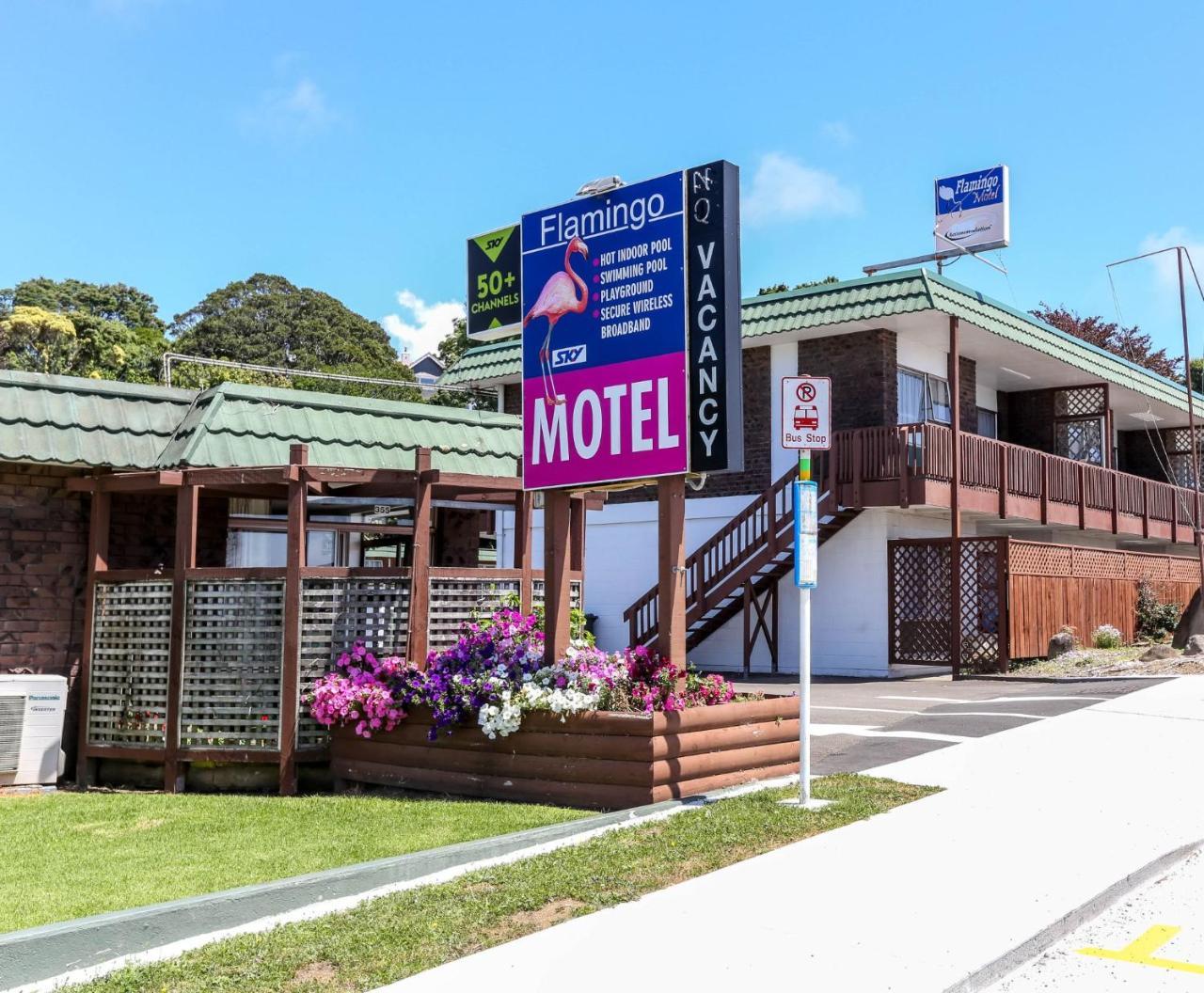 نيو بلايموث Flamingo Motel المظهر الخارجي الصورة